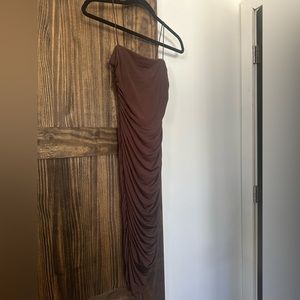 WINDSOR fitted brown dress. NEW with tags. Size small